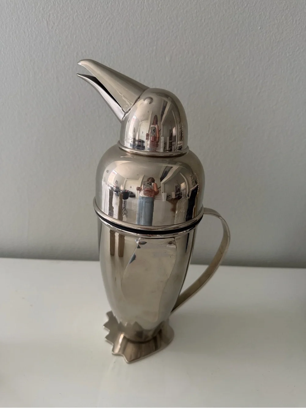 OGGI stainless Steal Penguin-Shaped Cocktail Shaker and Pitcher